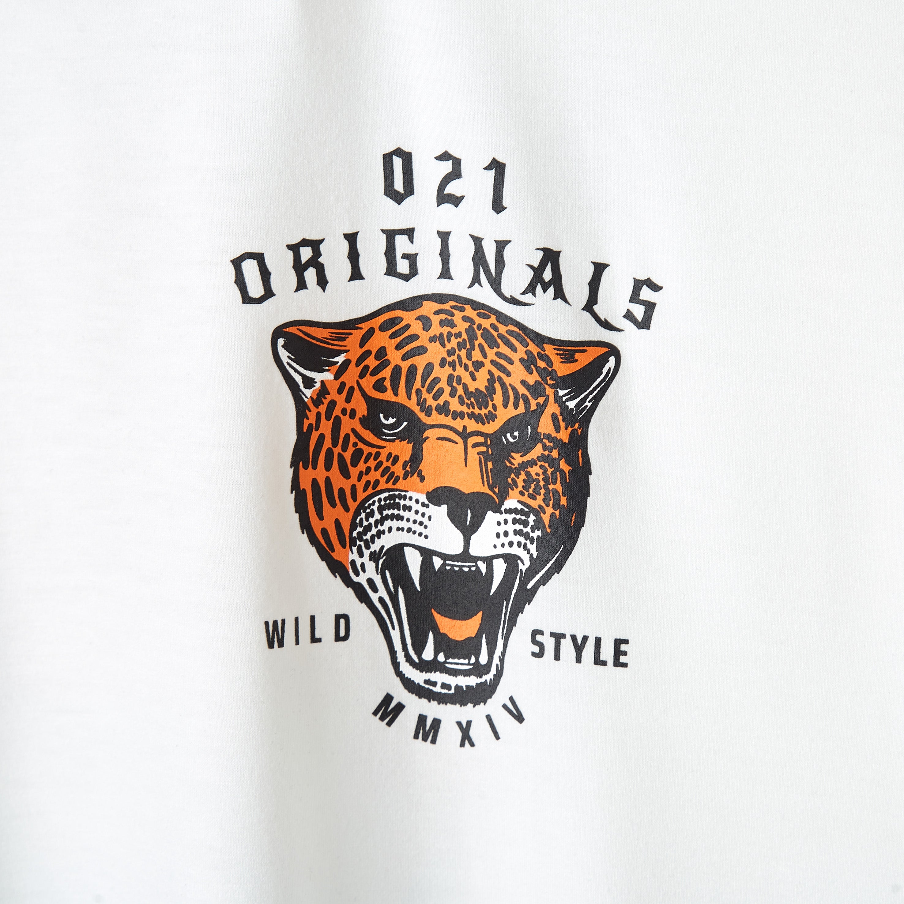 WILD STYLE DROP-CUT T-SHIRT - BRANCO